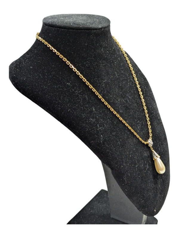 Vintage Nina Ricci Tear Drop Pearl Gold tone Necklace