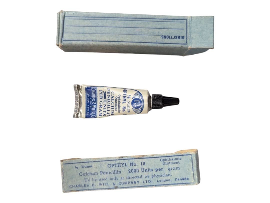 Vintage Penicillin Ointment in box