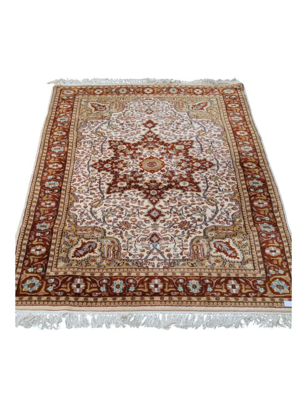 Tabriz 47" W and 84" D Rug