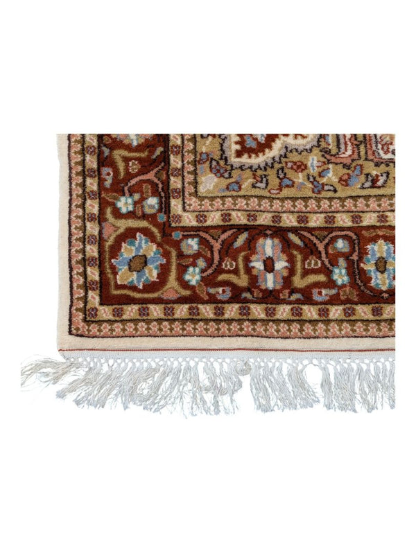 Tabriz 47" W and 84" D Rug