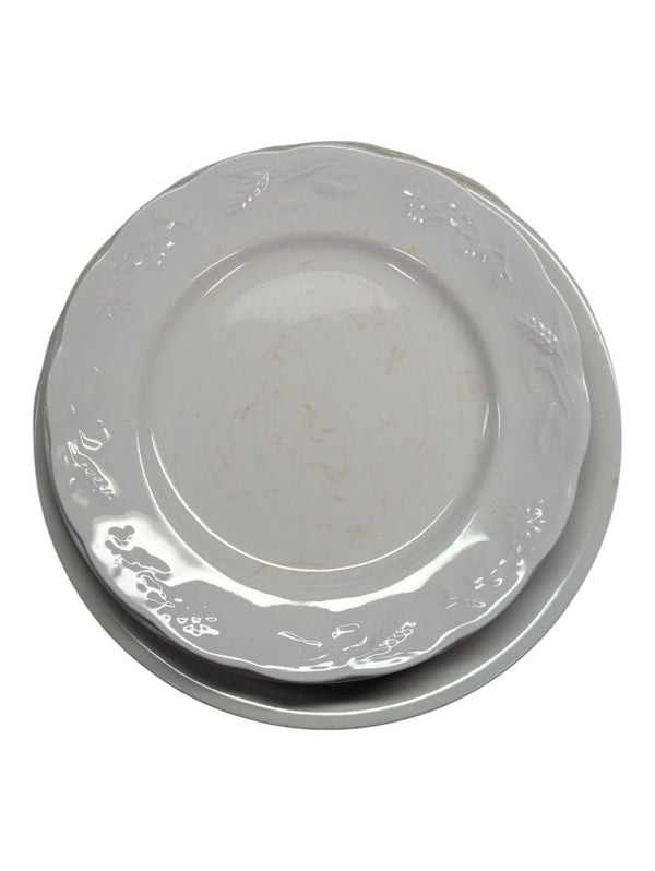 Lot of Assorted Plates (6)