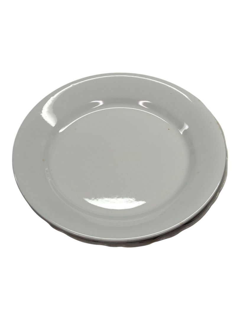 Lot of Assorted Plates (6)