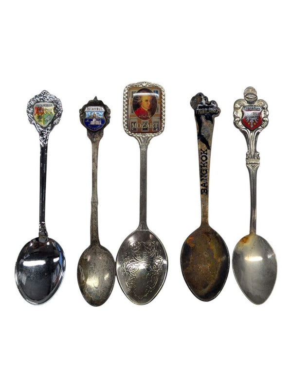 Vintage Lot of 10 Collector Spoons -7