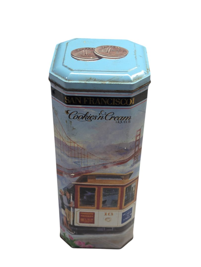 Vintage lot of tins