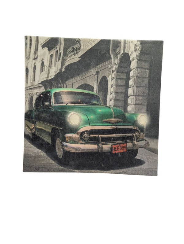 Photo Green Car