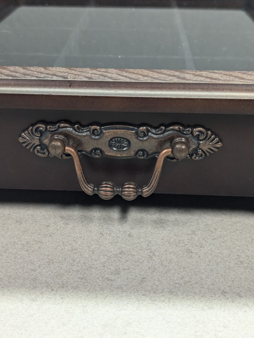 Like New Wooden Jewelry Box
