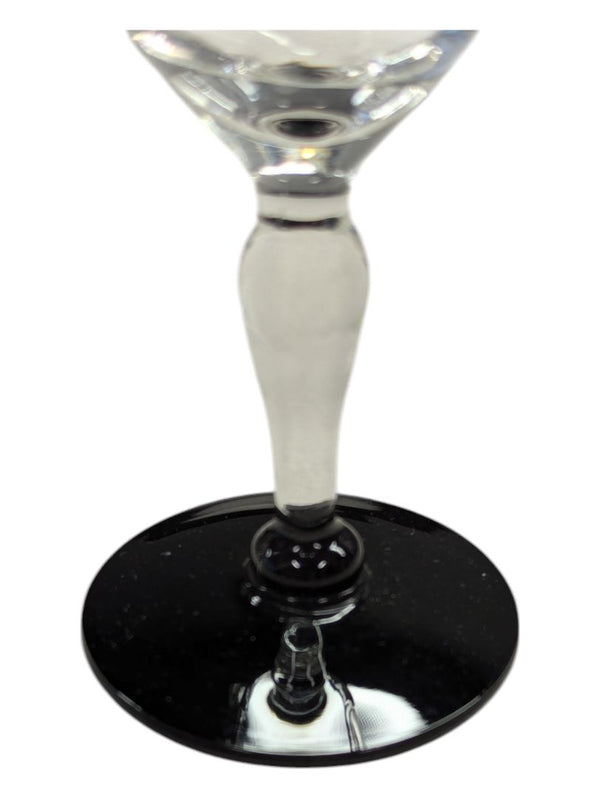 Glass goblet with tinted foot