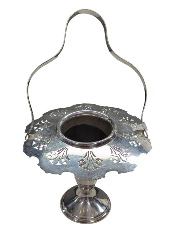 Silver boquet vase holder with handle