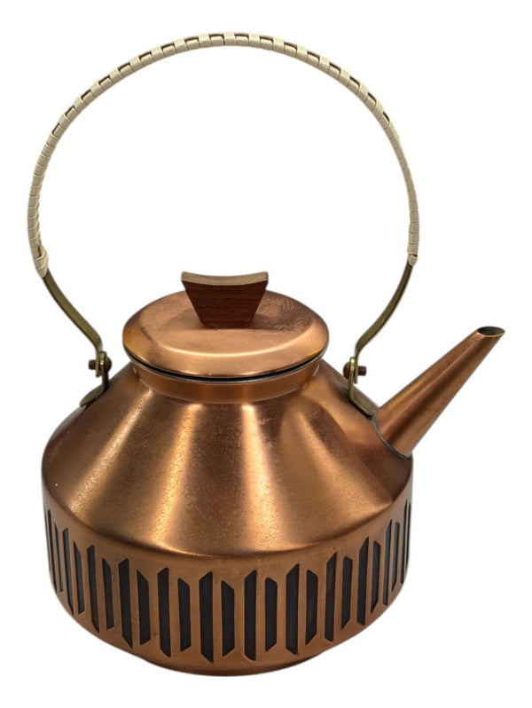 Copper tone kettle with Art Deco detailing