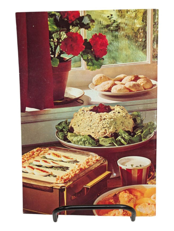 Cooking... With a Velvet Touch