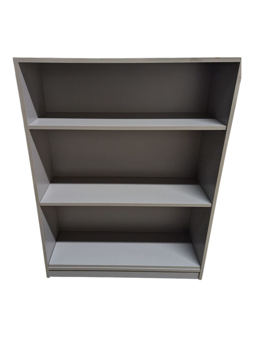 Gray 3-Shelf Bookshelf 3' x 4' x 1'