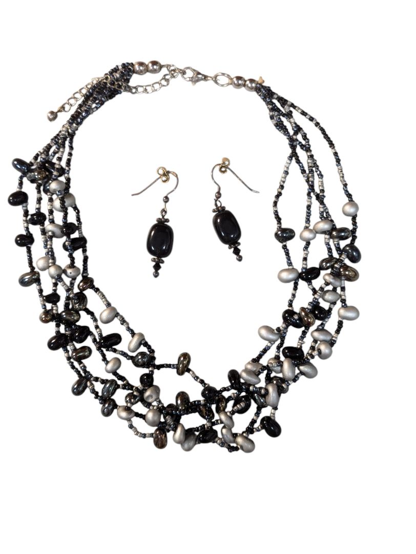 Black Bead Jewelry Set