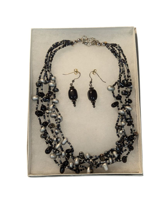 Black Bead Jewelry Set