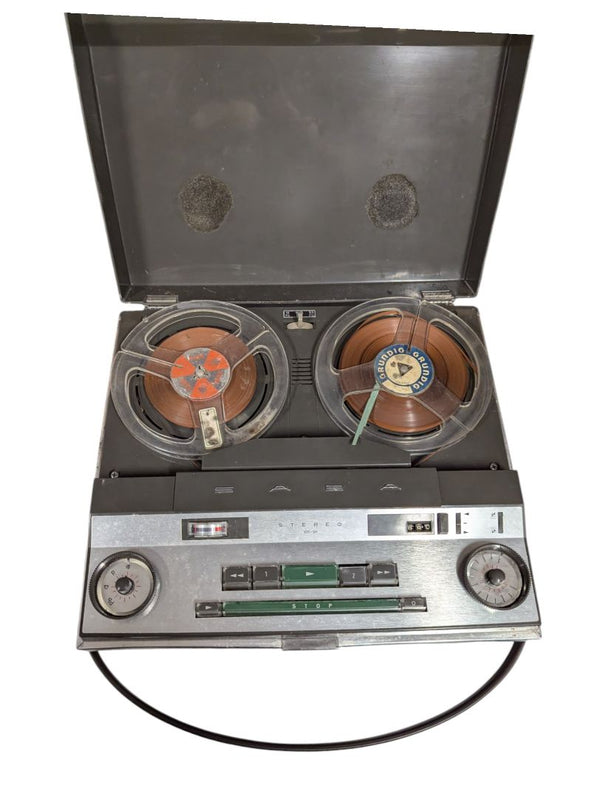 Vintage Reel-to-reel Tape Recorder