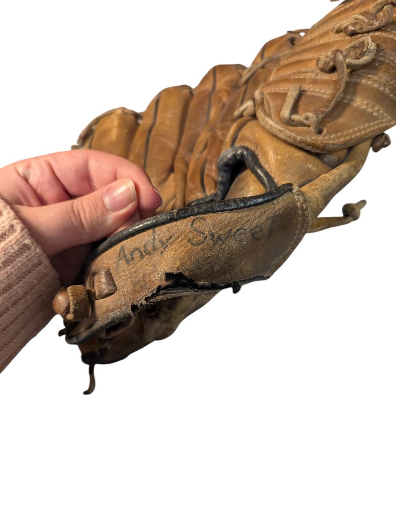 Antique Leather Baseball Glove (Light Brown)