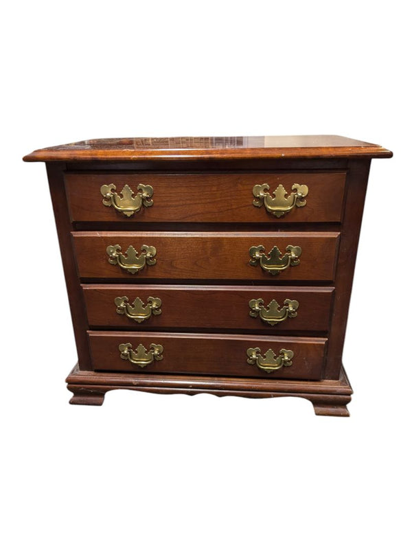 Small Wooden Dresser 14" x 24" 21 1/2"