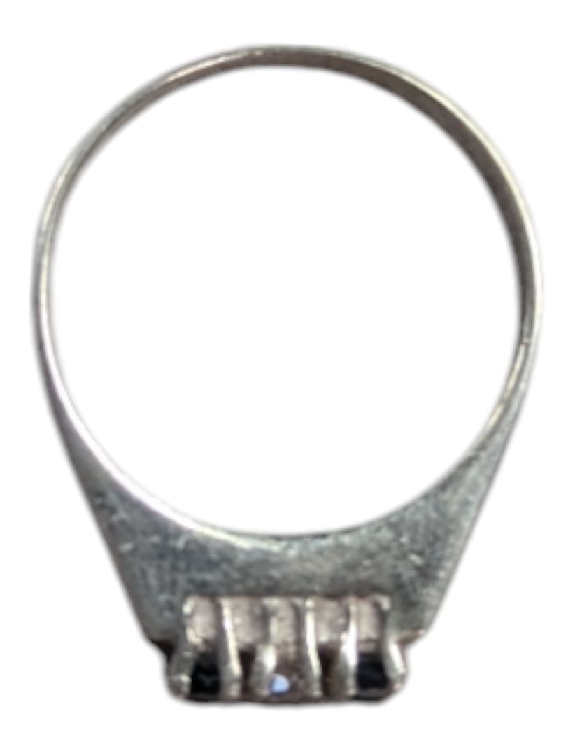 Gem Cluster Signet Silver Ring Size 6 3/4 (17 1/2)