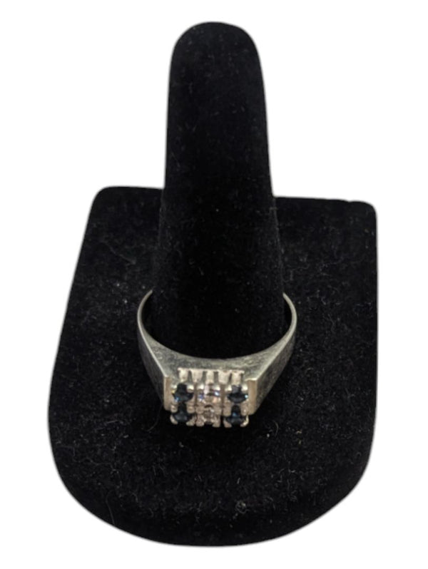 Gem Cluster Signet Silver Ring Size 6 3/4 (17 1/2)