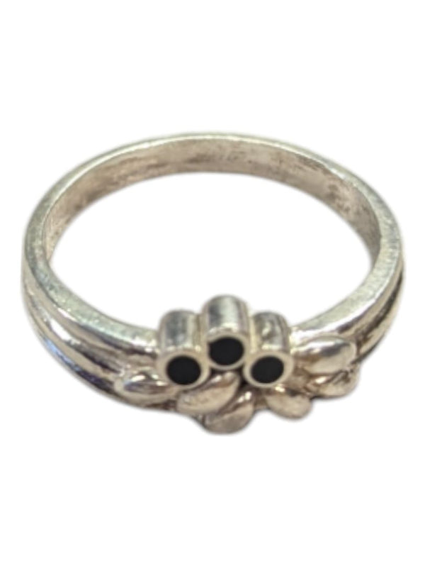 Grape Motif Silver Ring Size 7 1/4 (17 1/2)