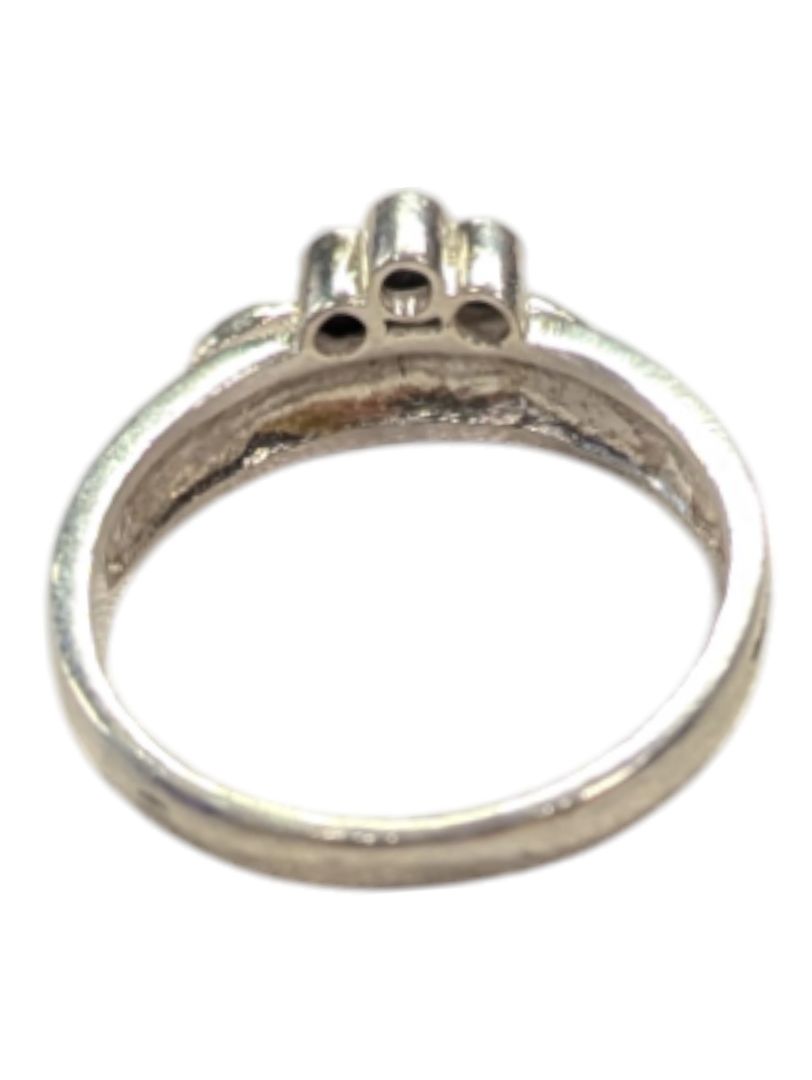 Grape Motif Silver Ring Size 7 1/4 (17 1/2)