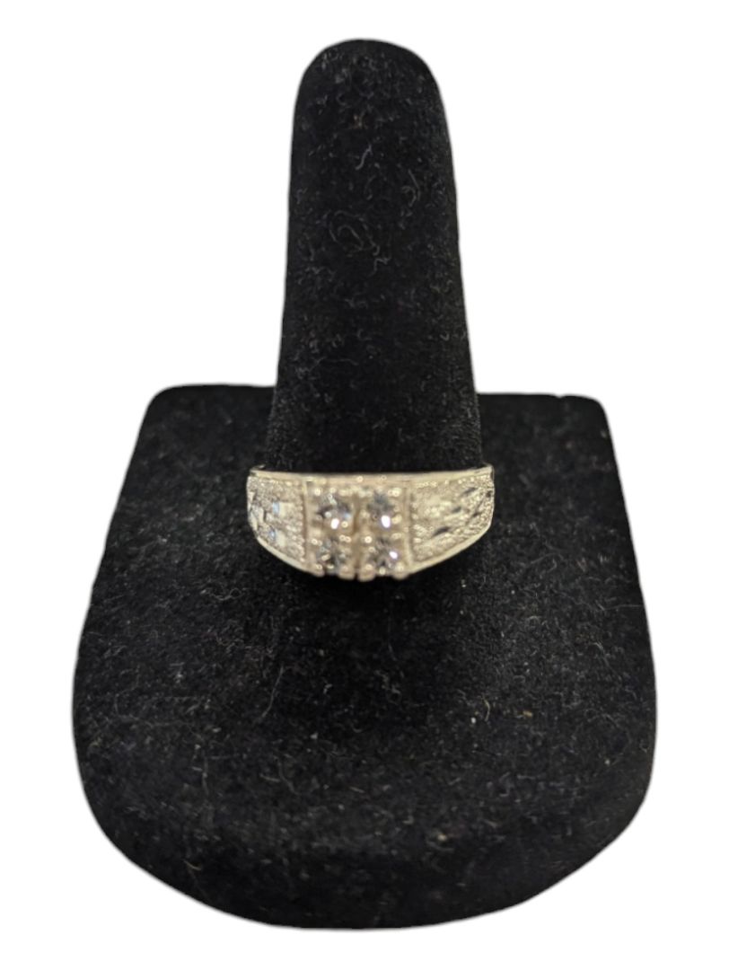 4 Gem Silver Signate Ring Size 4 (15)