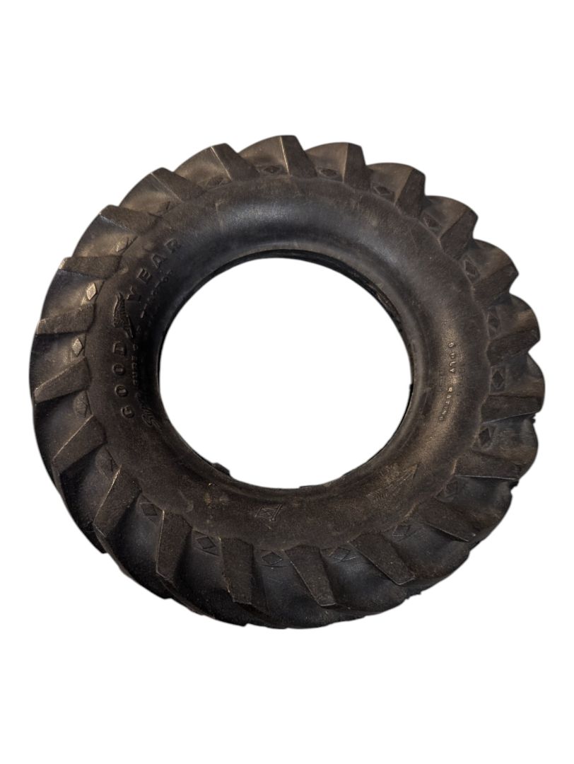 Goodyear Tire Ashtray (no glass)