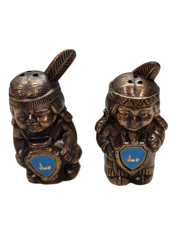 Indigenous People "Ottawa" salt and pepper shakers