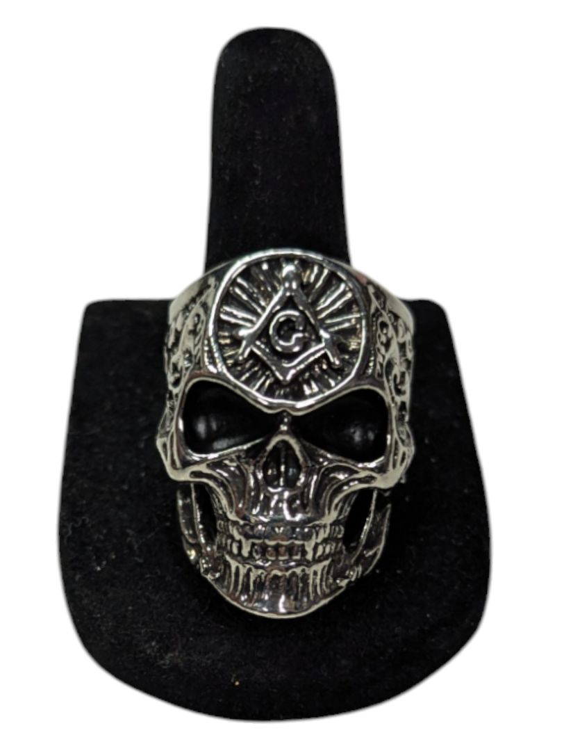 Skull Ring #3 Size 8 (17)