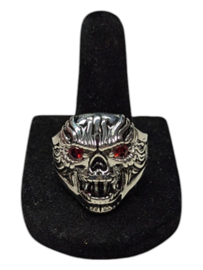 Warewolf Ring Size 7 1/2 (16)