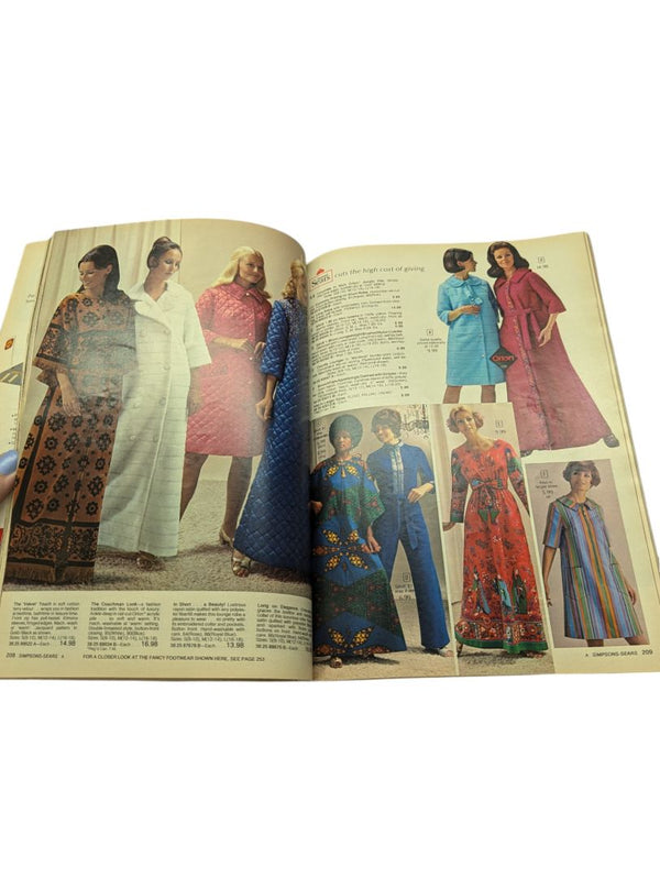 Lot of 1972 Eaton's and Sears Catalogues