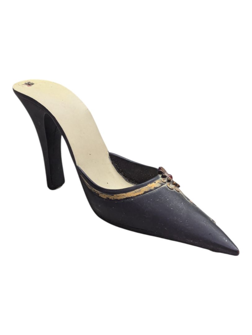 Mini Ceramic Shoe -Black with Pointed Toe