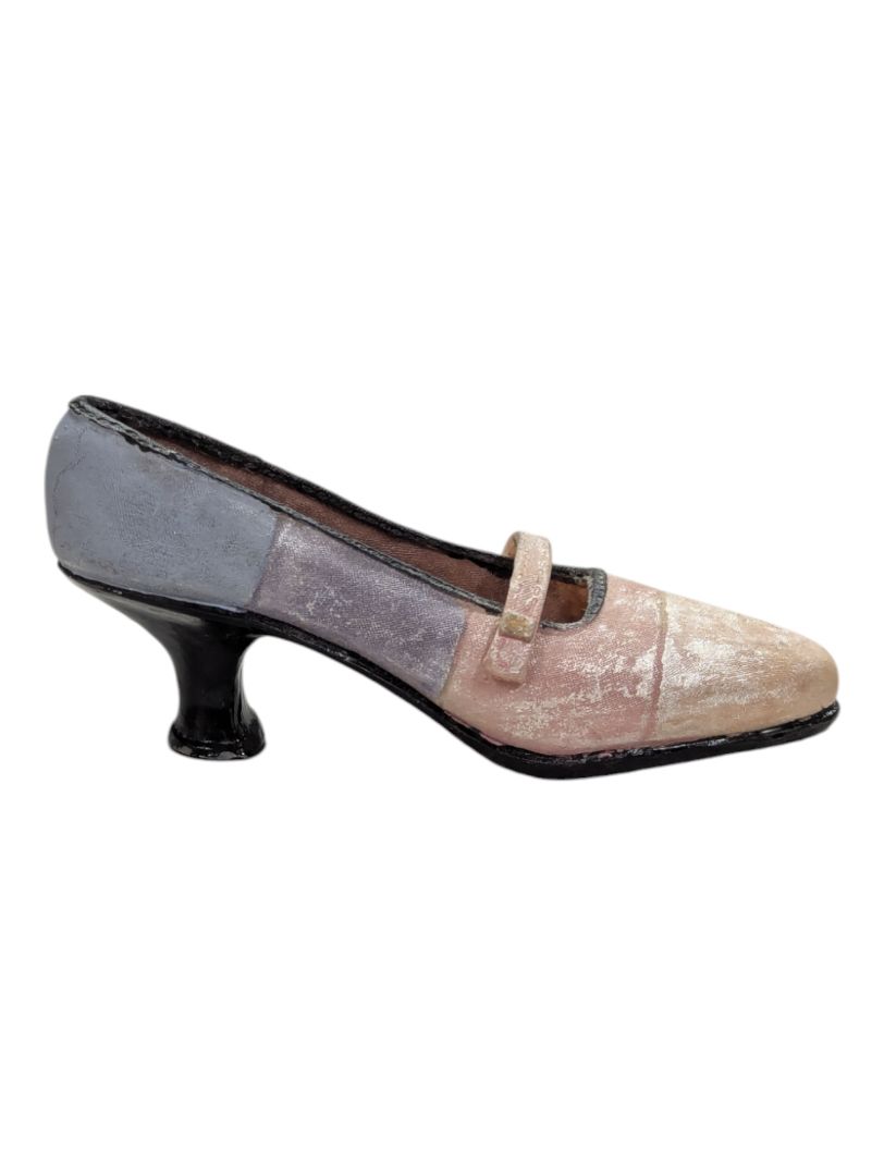 Mini Ceramic Shoe- Pink with Strap