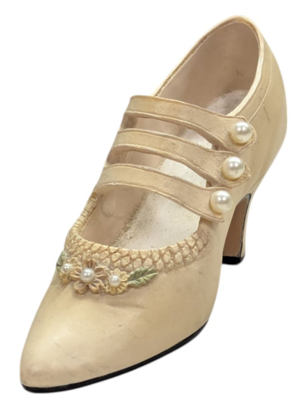 Mini Ceramic Shoe- Cream with Straps