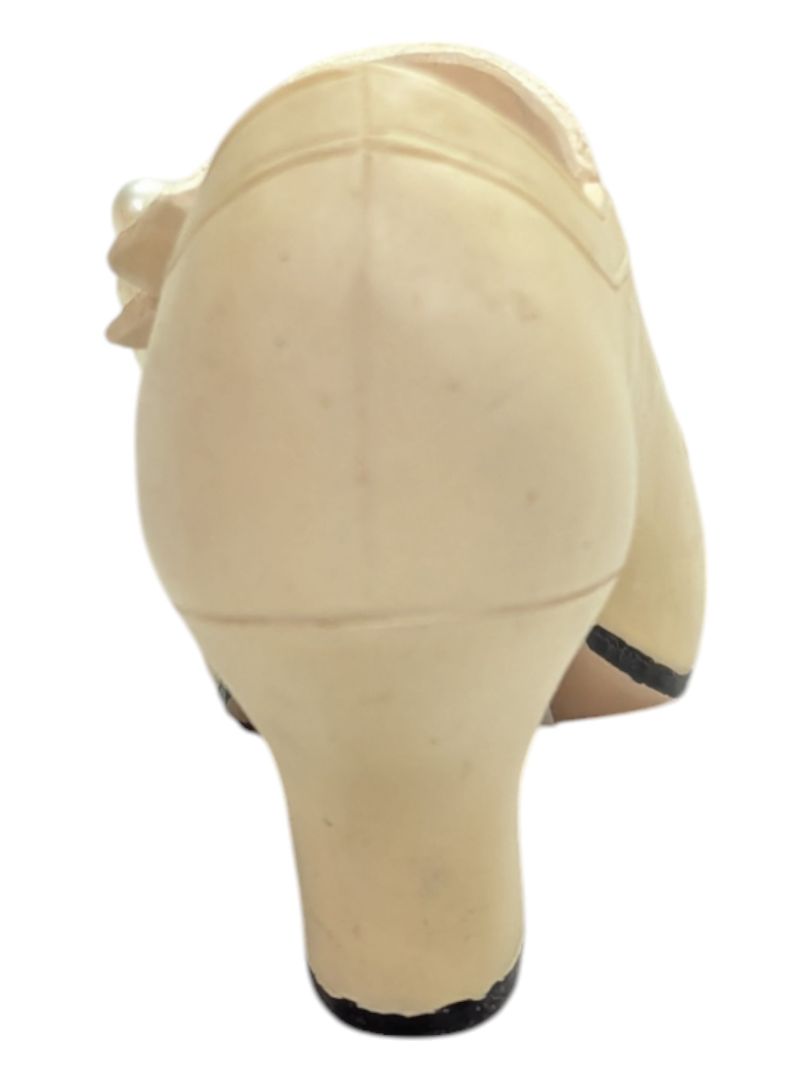 Mini Ceramic Shoe- Cream with Straps