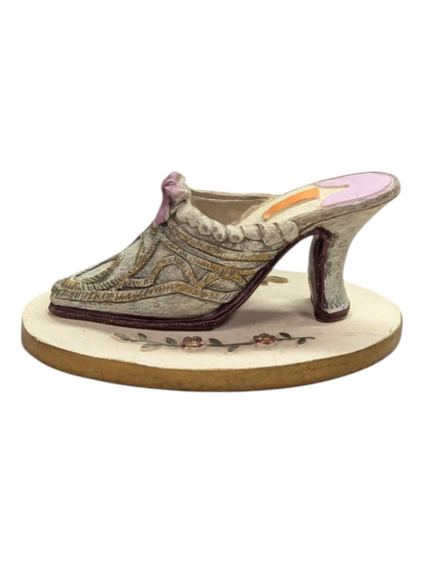 Mini Ceramic Shoe- Grey on Pedistal