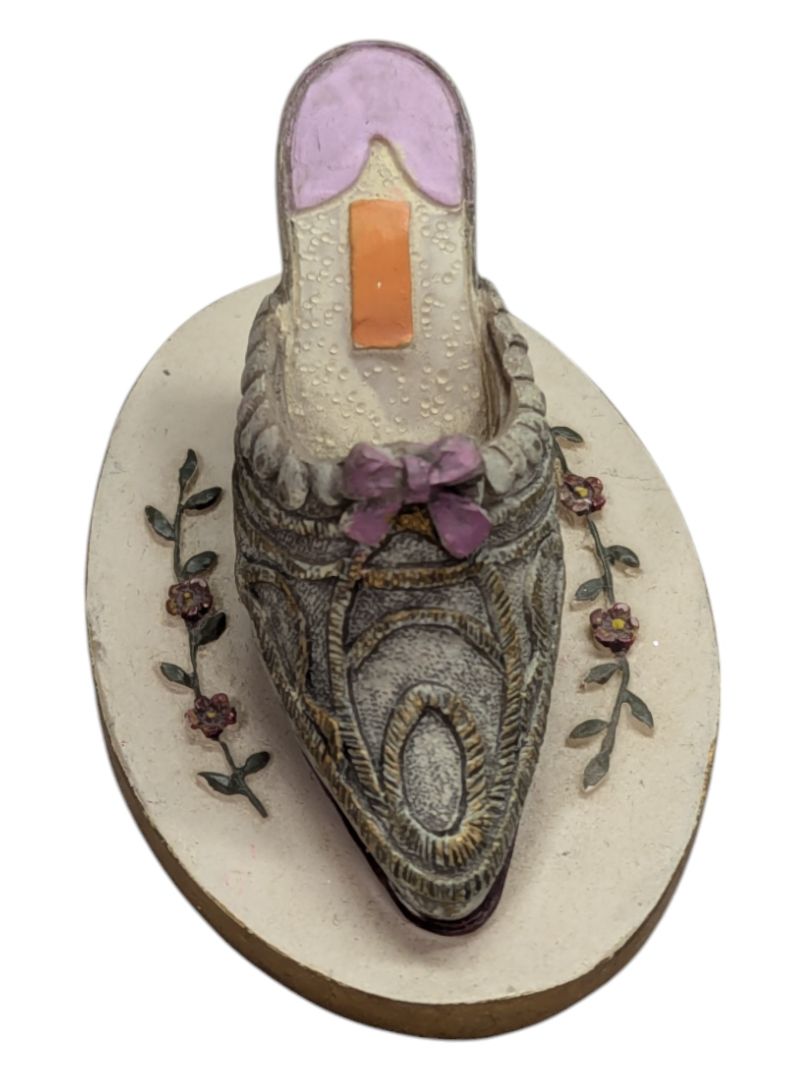 Mini Ceramic Shoe- Grey on Pedistal