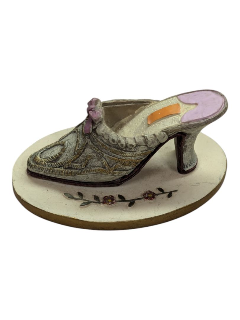 Mini Ceramic Shoe- Grey on Pedistal