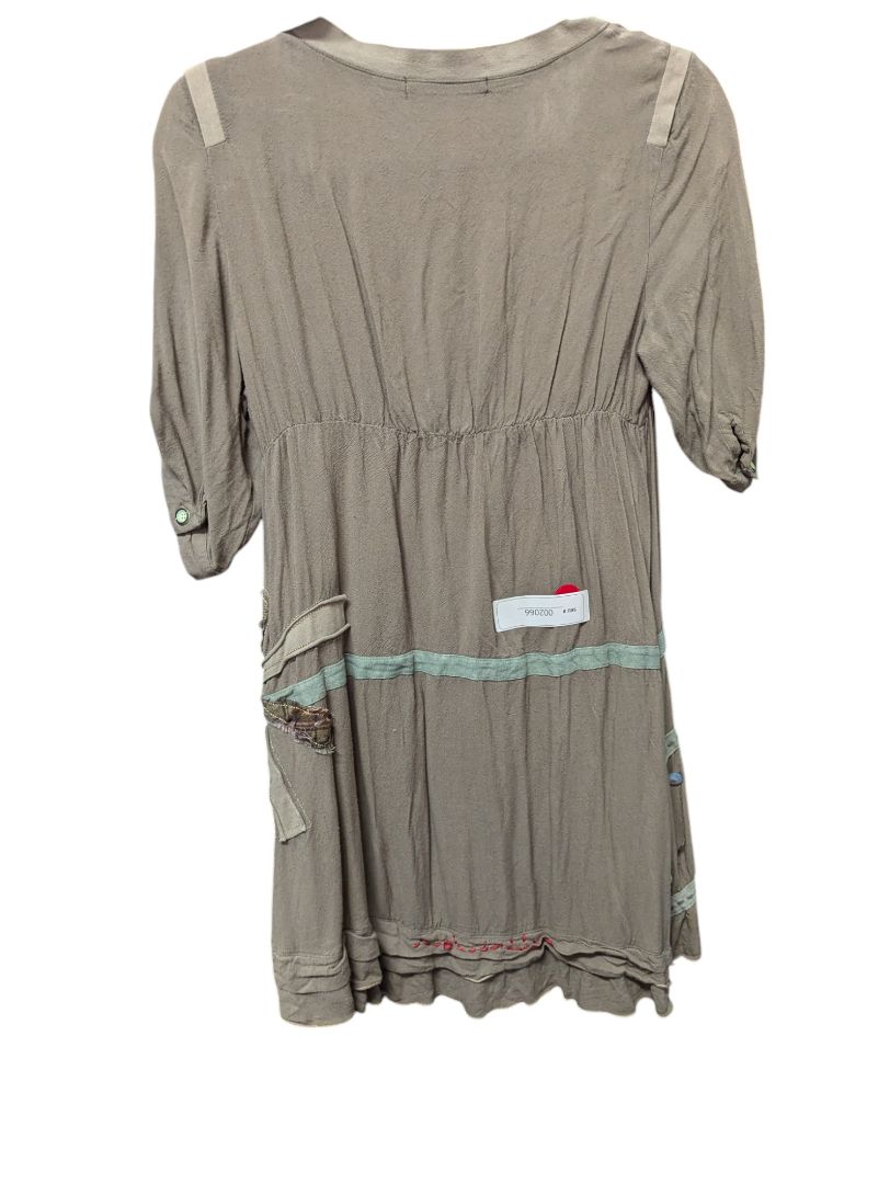 Green 3/4 Sleeve Dress