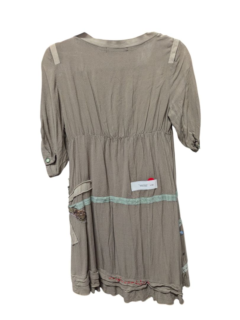 Green 3/4 Sleeve Dress