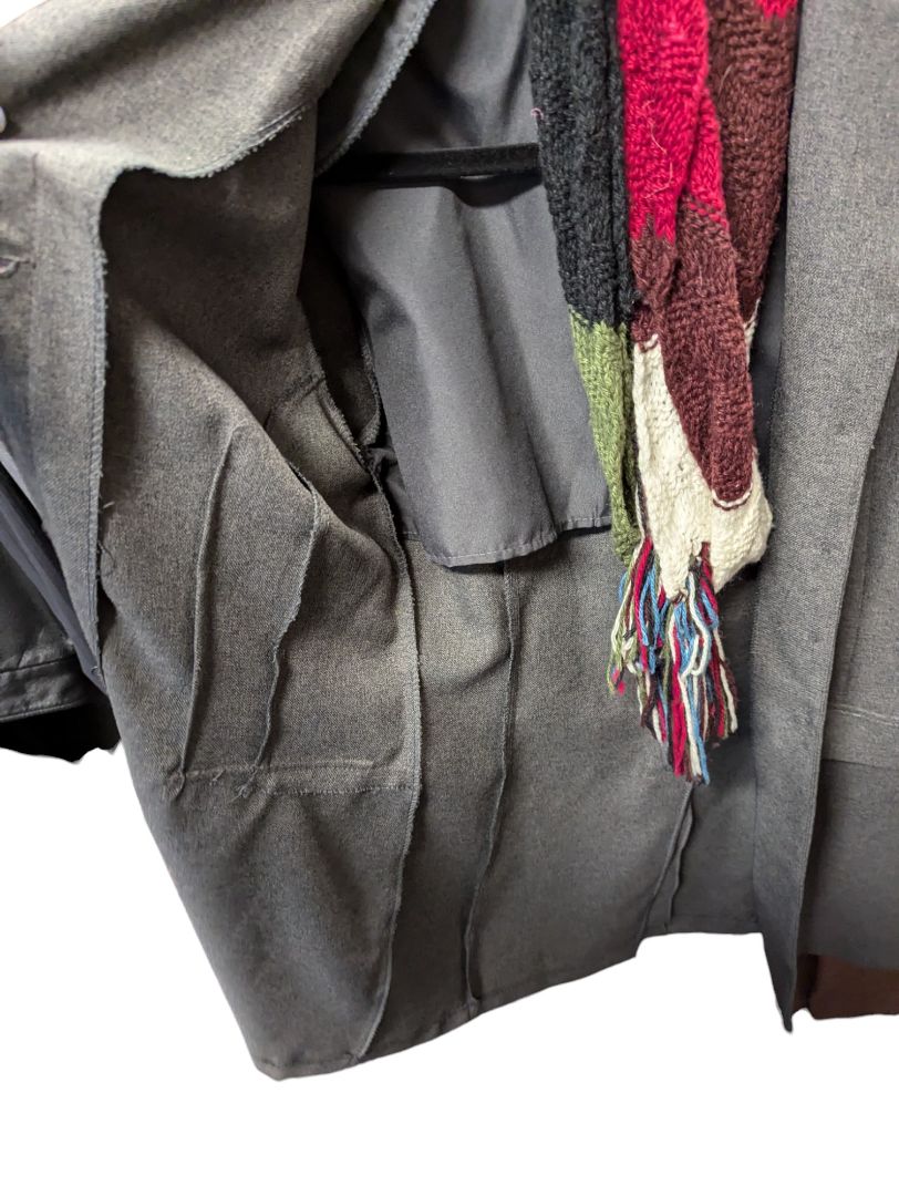 Grey Blazer w Multi-coloured Scarf