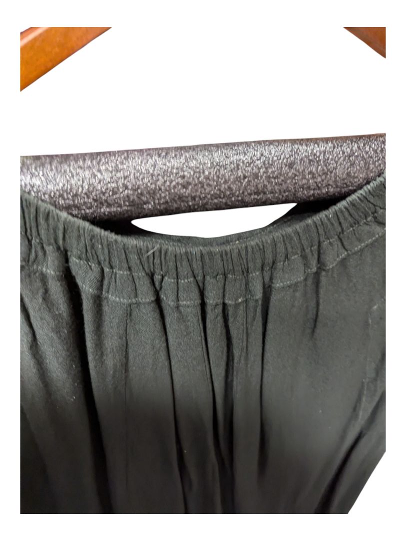 Green Skirt & Black Belt
