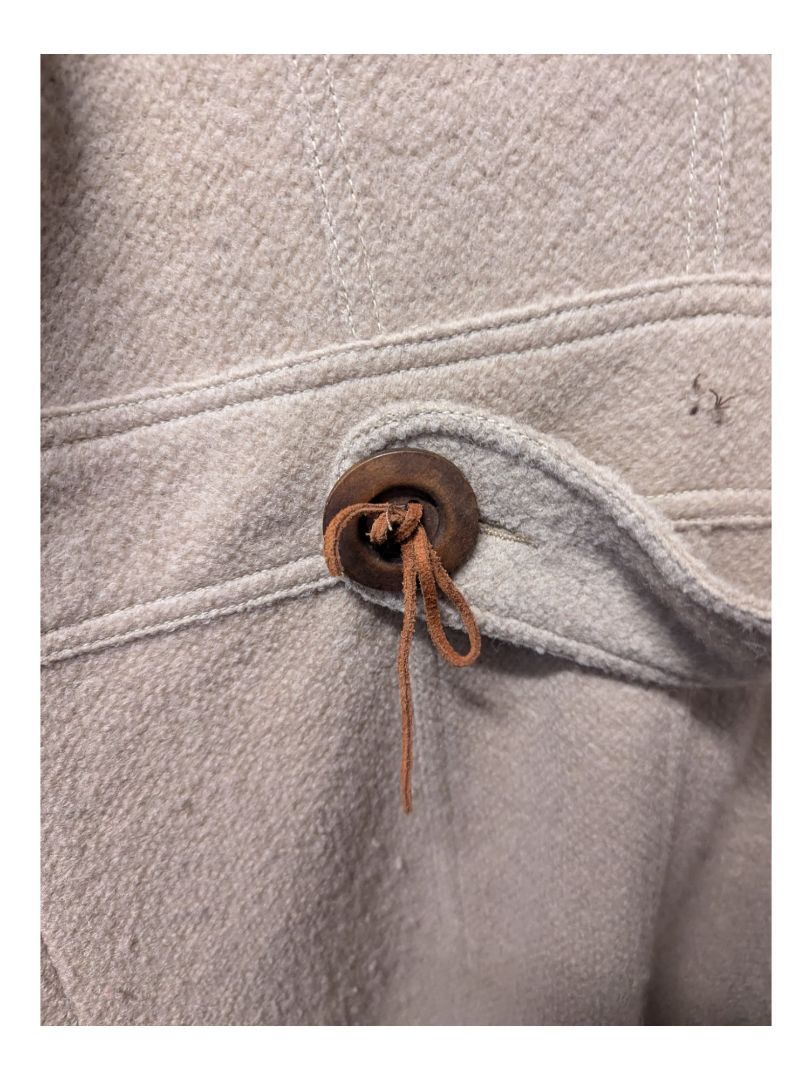 Medium Beige Jacket w Scarf