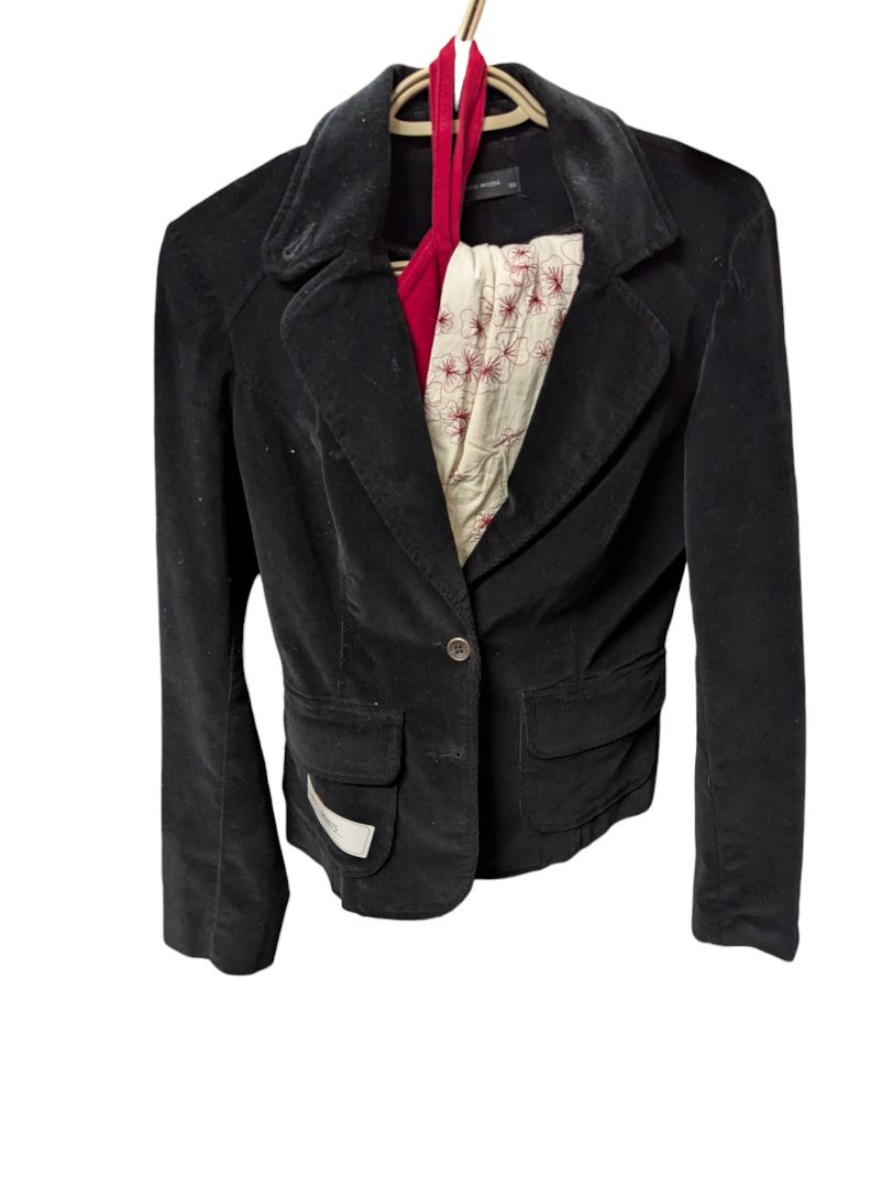 Entire Outfit - Mannequin Not included