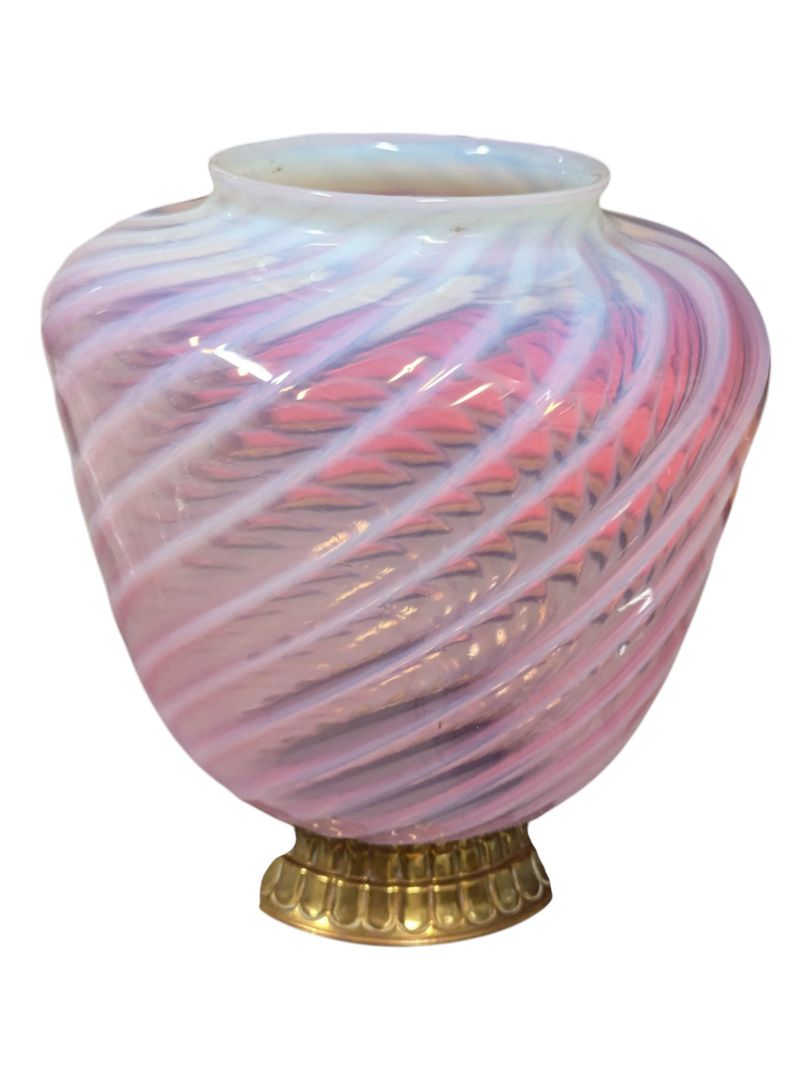 Antique Victorian Swirl Oil Lamp