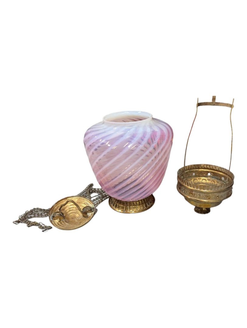 Antique Victorian Swirl Oil Lamp