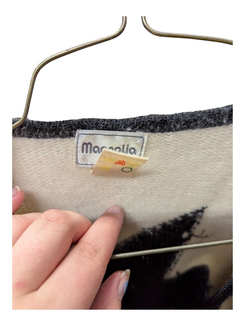 Cream and Grey Magnolia Knit Sweater Size Medium