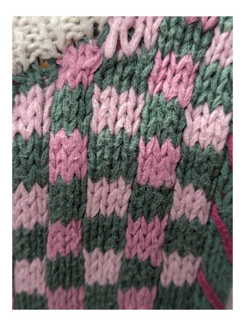 Pink Christmas Northern Isles Knit Sweater Size Large