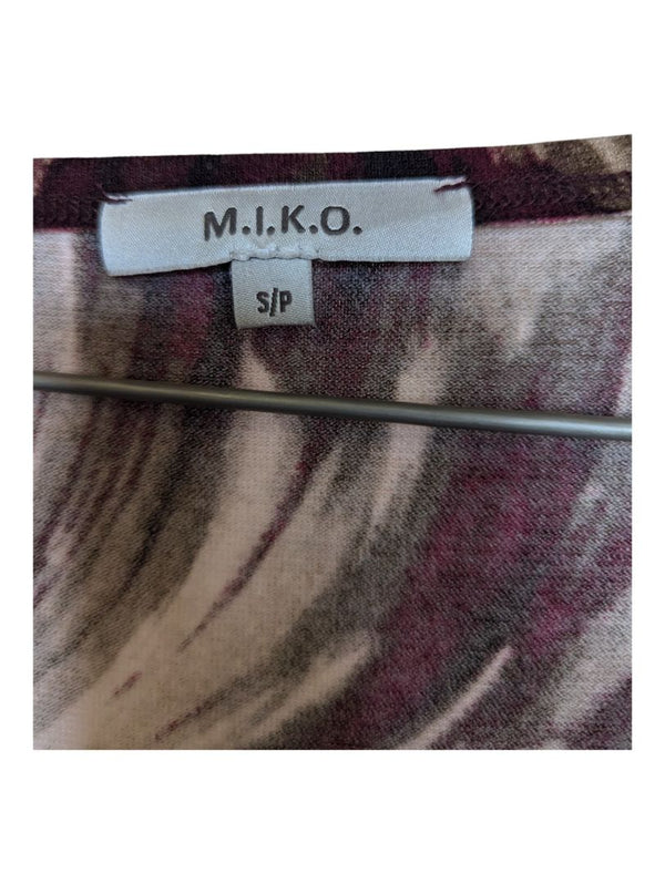 Burgundy and Tan MIKO 3/4 Sleave Shirt Size Small