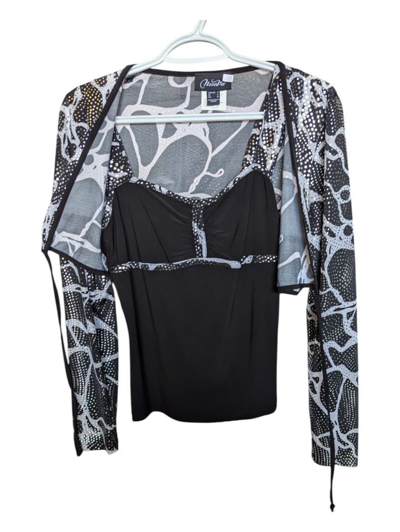 Black Tank with White Graphic Shawl Nueva Size 4