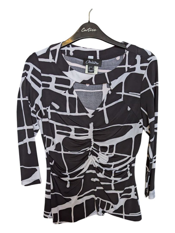 White Paints on Black Shirt Nueva Size 4 Clothing
